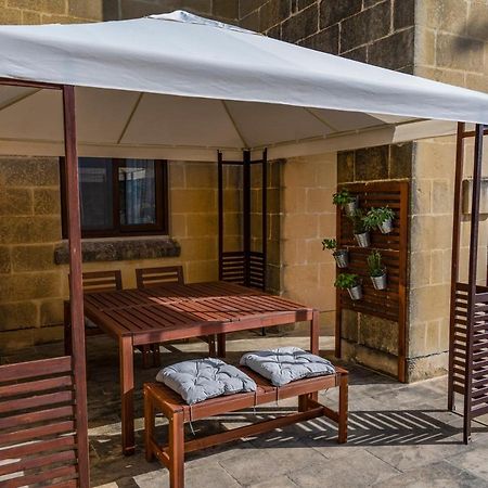 Luzzu - Family Friendly Maisonette Xlendi Eksteriør billede