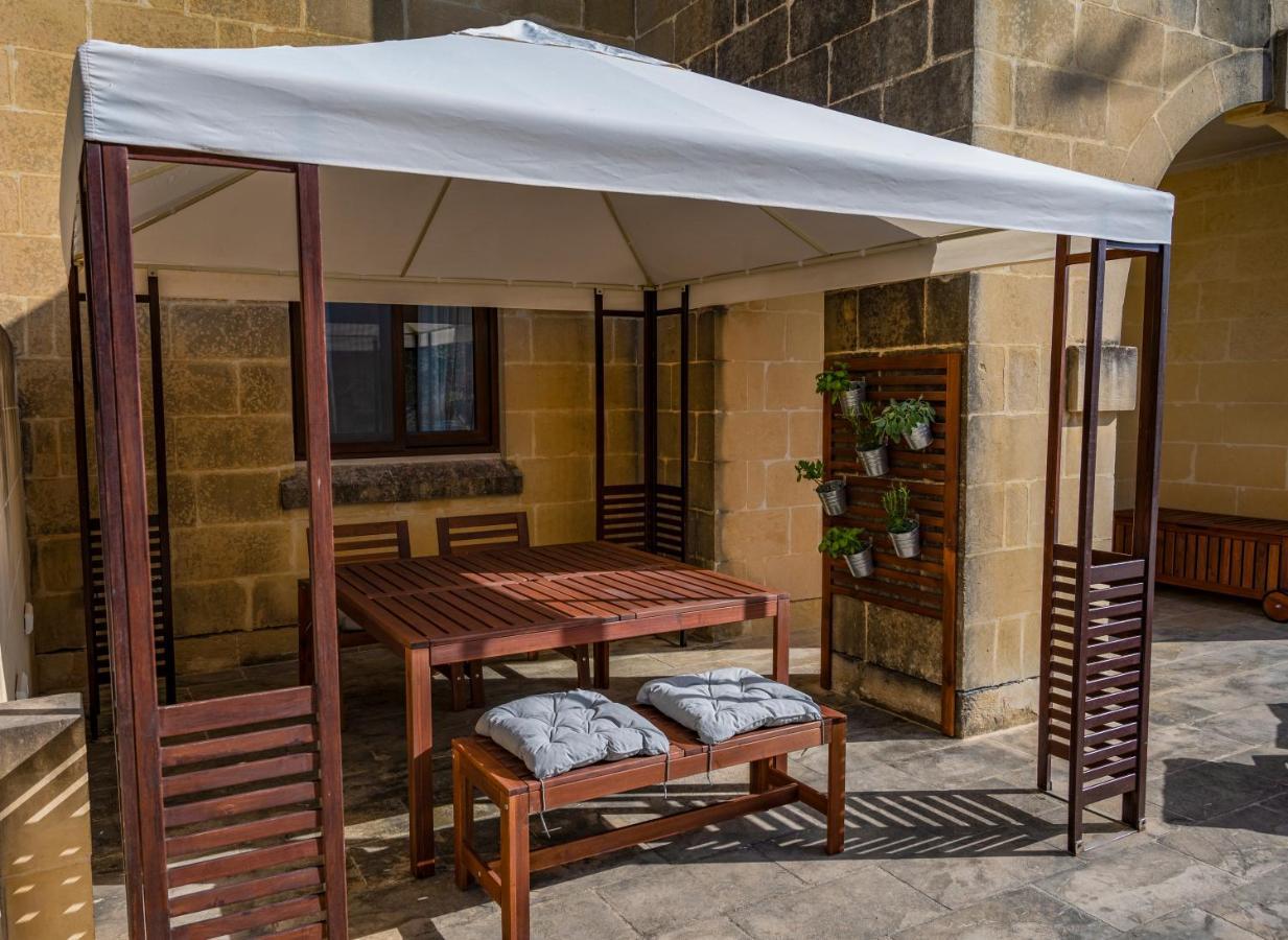 Luzzu - Family Friendly Maisonette Xlendi Eksteriør billede
